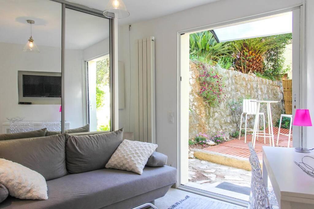 Appartement Lumineux Avec Terrasse Jardin Et Acces Piscine Villefranche-sur-Mer Zewnętrze zdjęcie