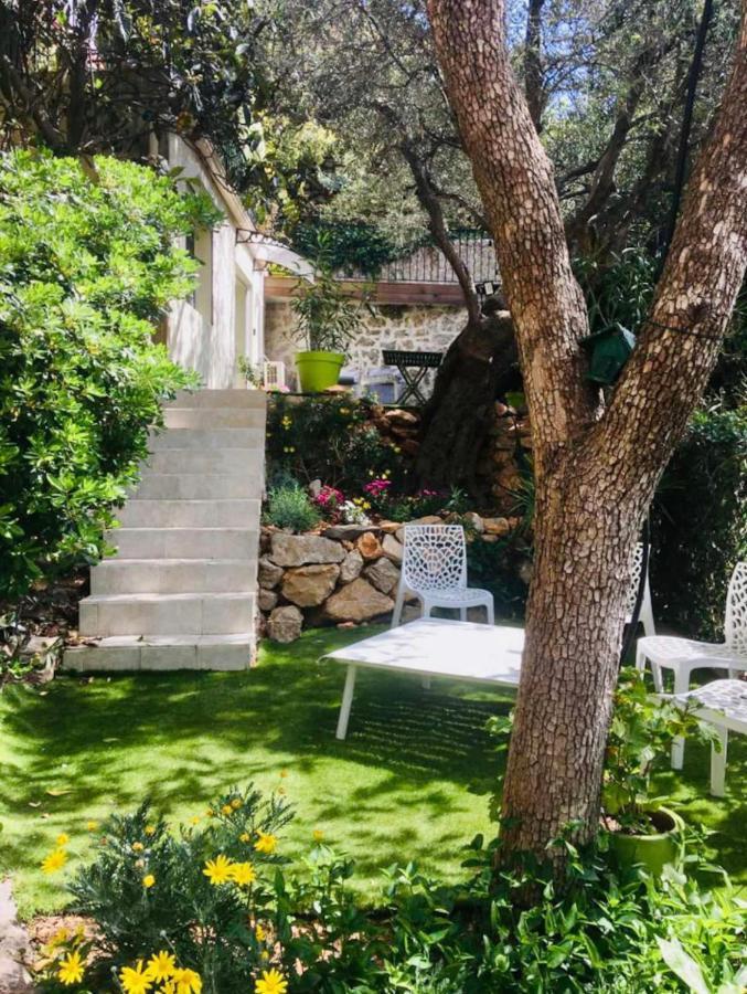 Appartement Lumineux Avec Terrasse Jardin Et Acces Piscine Villefranche-sur-Mer Zewnętrze zdjęcie